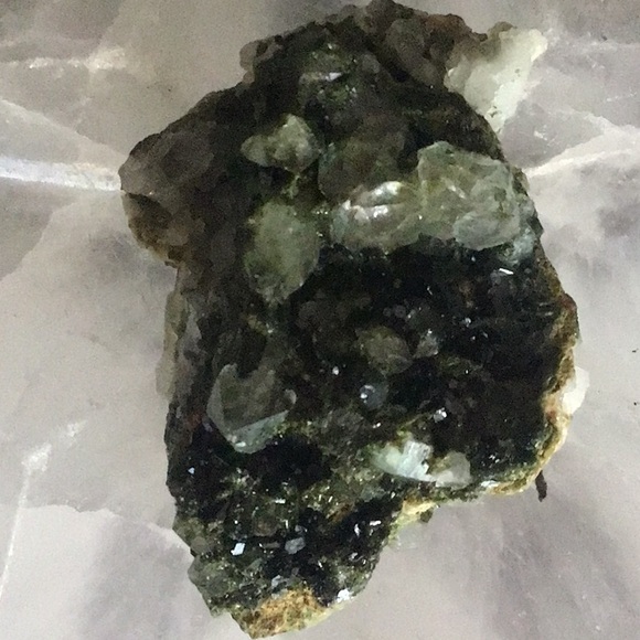 Fairy Epidote forest epidote w quartz crystals - Picture 4 of 6